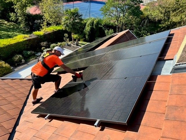 Pourquoi investir dans des panneaux photovoltaïques solaires ?